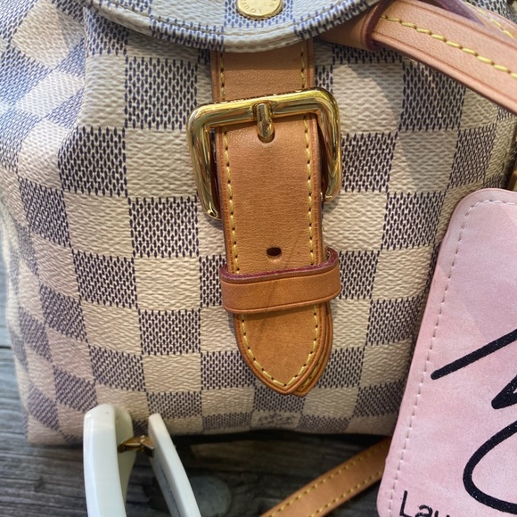 Louis vuitton Authentic backpack - Picture 3 of 15
